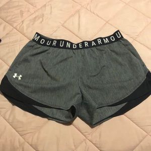 Underarmour shorts